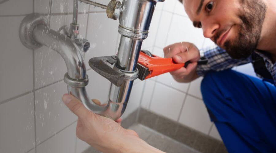 Professional same day plumber services in Onida, SD